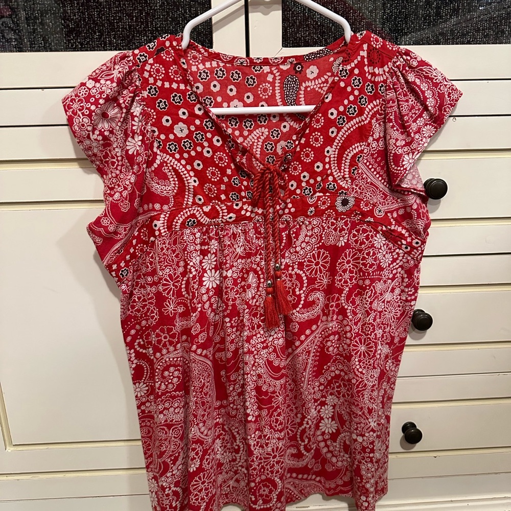 Red Paisley, Floral, Flower Women's Top